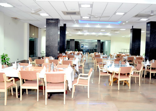 8 Dining Hall Yamuna Hostel.jpg