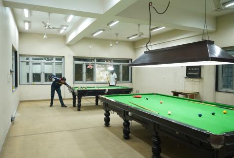 Sports Complex Pool table